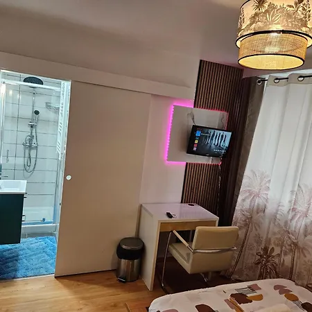 Bed & Breakfast Confort - Salle De Bain - 5 Mins Gare *